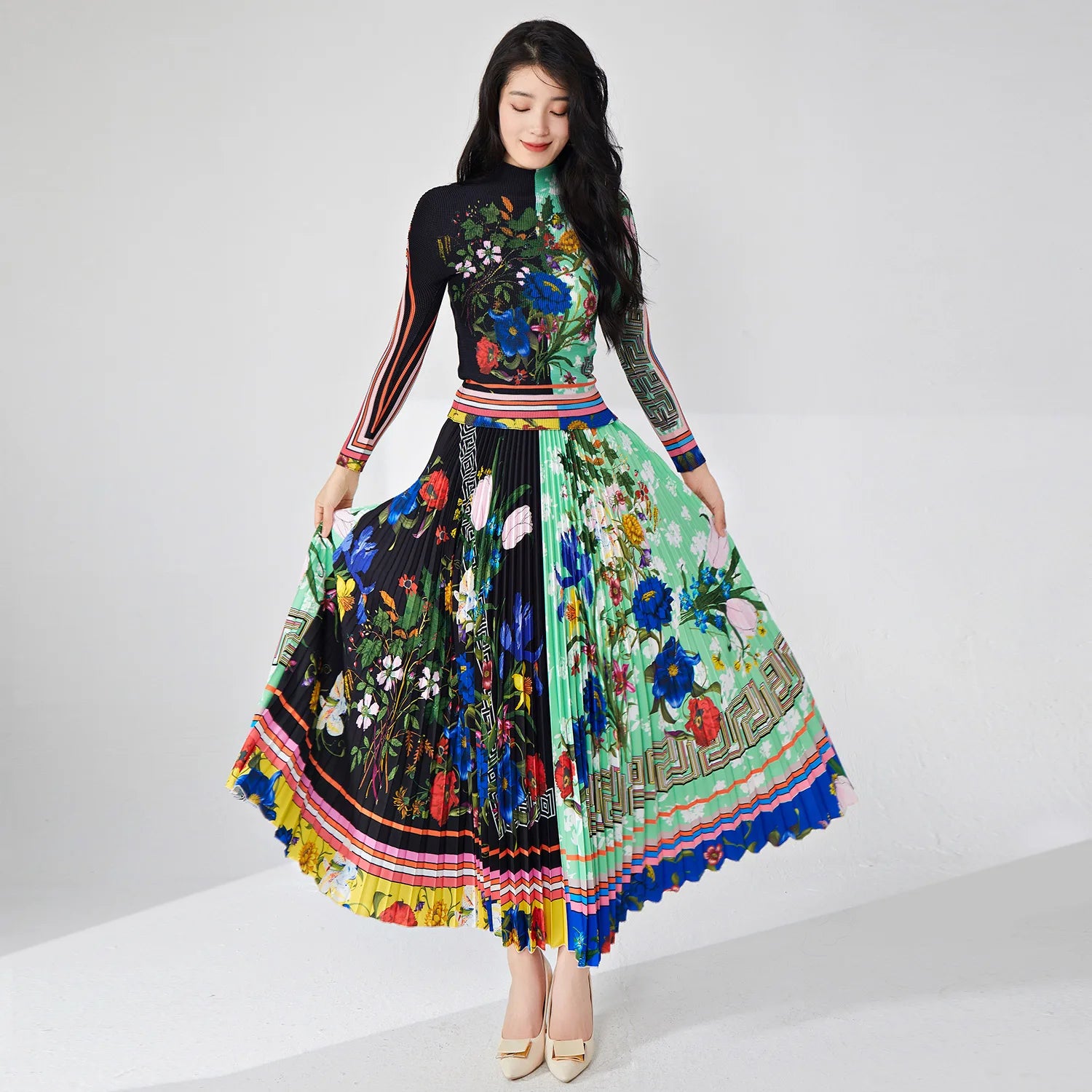 Women'S High Quality Elegant Loose Casual Style Two-Piece Set Summer Polyester Top and Midi Length Pleated Skirt