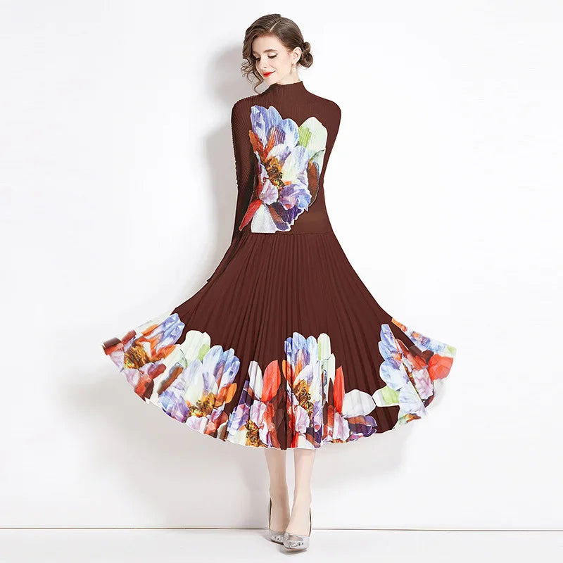 2024 T-Shirt Women'S New High-End and Niche Age Reducing Set Pleated Versatile Top Loose and Slimming Pleated Skirt
