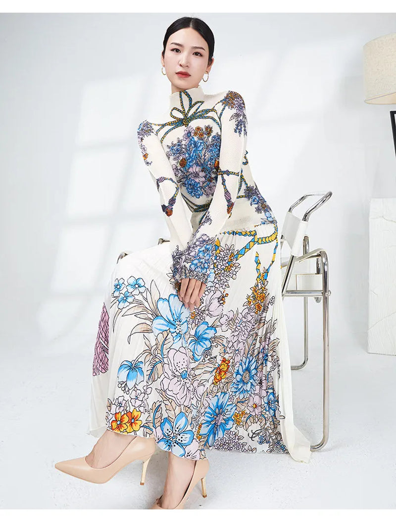 Pleated Retro Fashion Base Layer Top Set, Slimming and Elegant Printed Design with a Full-Length Skirt