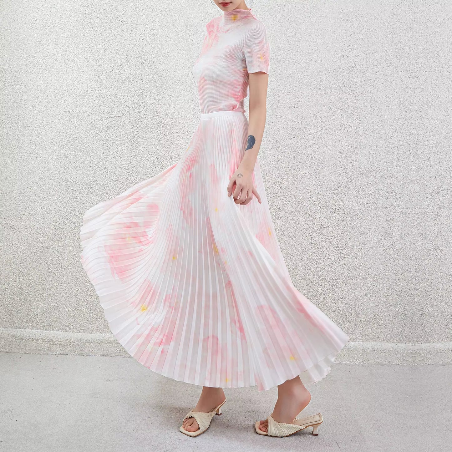 Summer Women'S Fashionable Printed Pleated Set Shirt Stretch Polyester Top Flower Printed Pleated Skirt Two-Piece Set