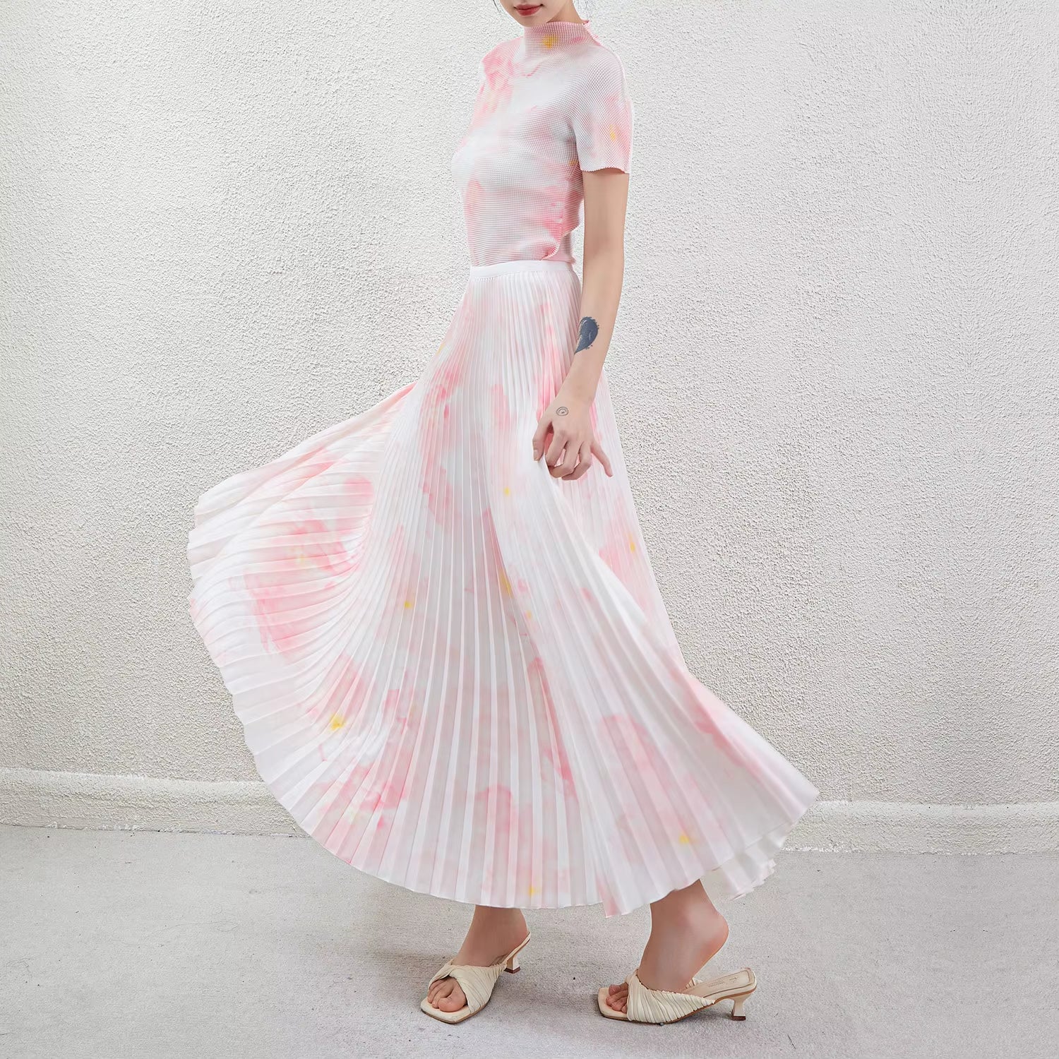 Summer Women'S Fashionable Printed Pleated Set Shirt Stretch Polyester Top Flower Printed Pleated Skirt Two-Piece Set