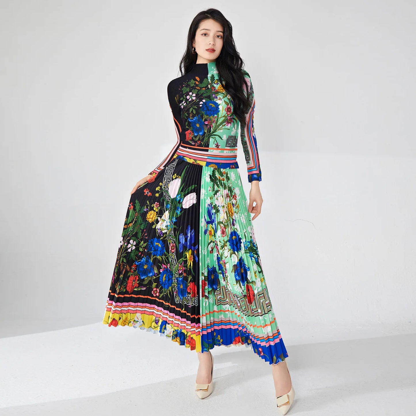 Women'S High Quality Elegant Loose Casual Style Two-Piece Set Summer Polyester Top and Midi Length Pleated Skirt