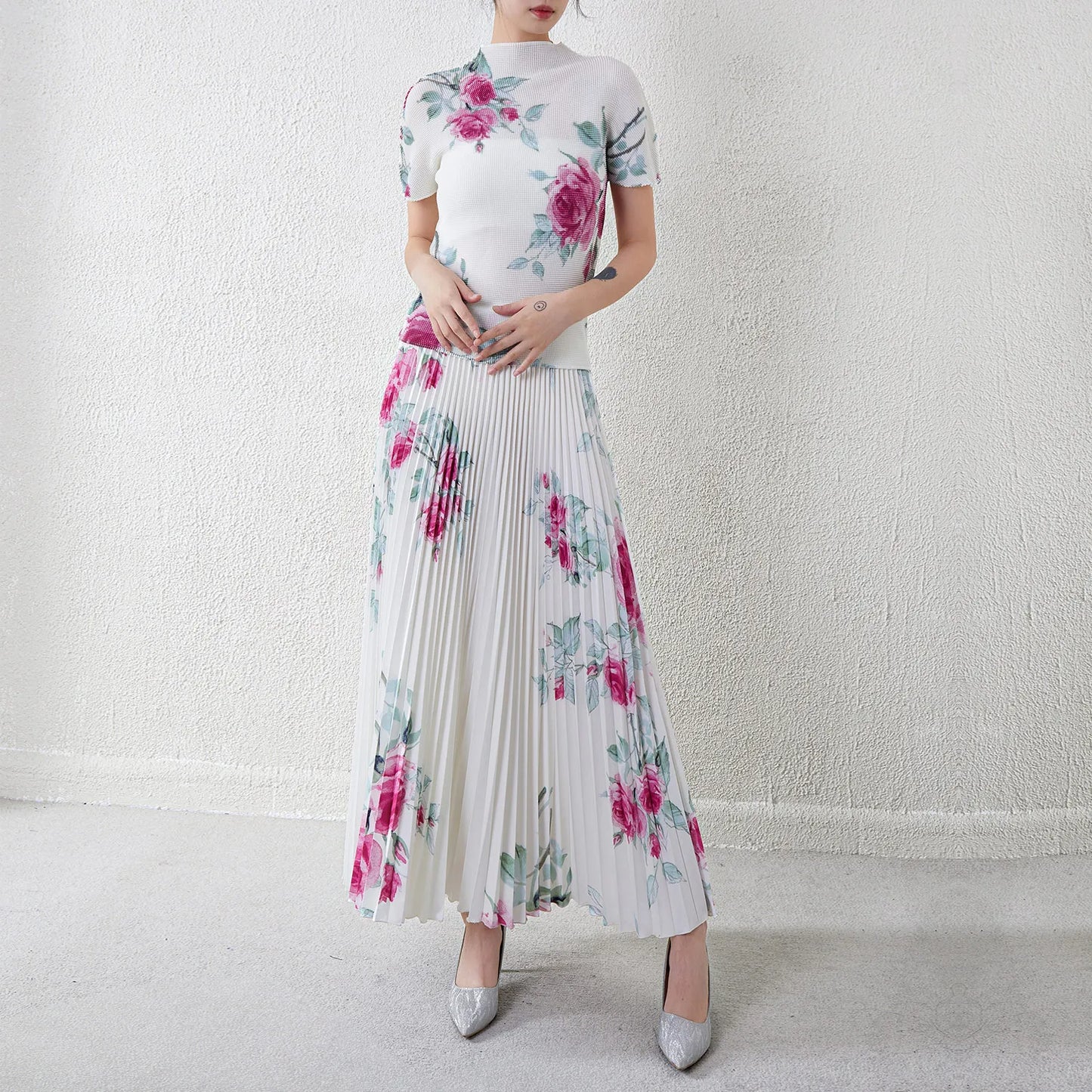 Miyake Women'S Fashion Flower Set Short Sleeve Elastic Waist Flower Print Pleated Skirt Two-Piece Set