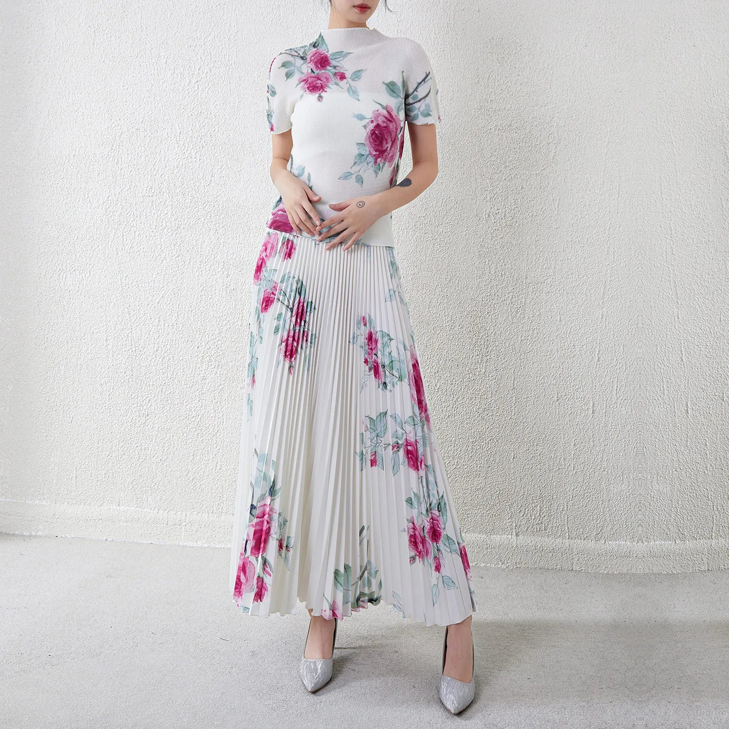 Miyake Women'S Fashion Flower Set Short Sleeve Elastic Waist Flower Print Pleated Skirt Two-Piece Set