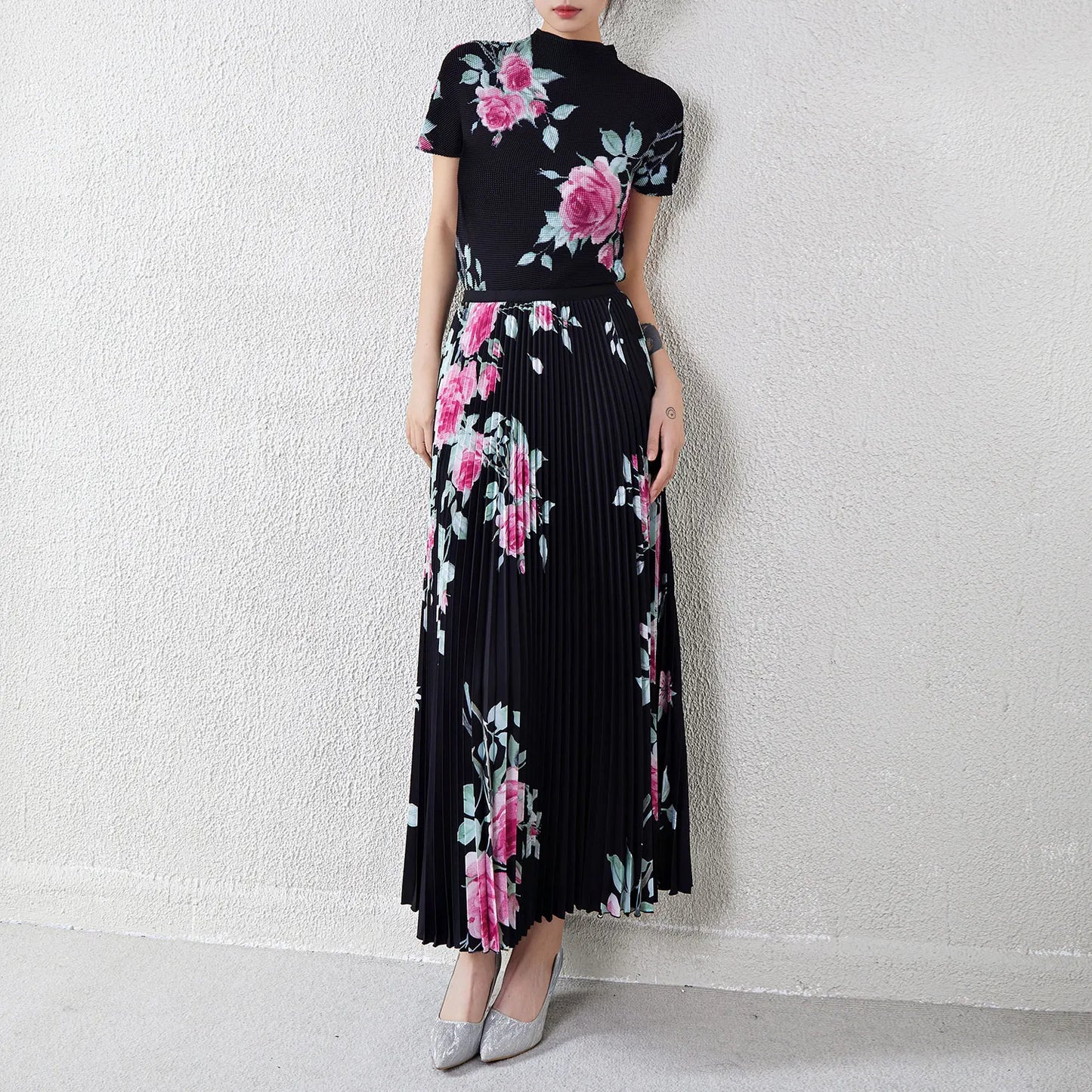 Miyake Women'S Fashion Flower Set Short Sleeve Elastic Waist Flower Print Pleated Skirt Two-Piece Set
