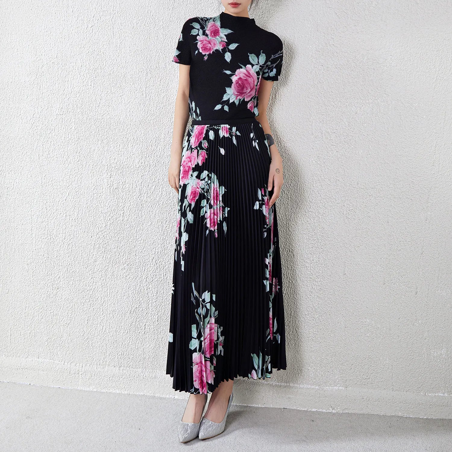 Miyake Women'S Fashion Flower Set Short Sleeve Elastic Waist Flower Print Pleated Skirt Two-Piece Set