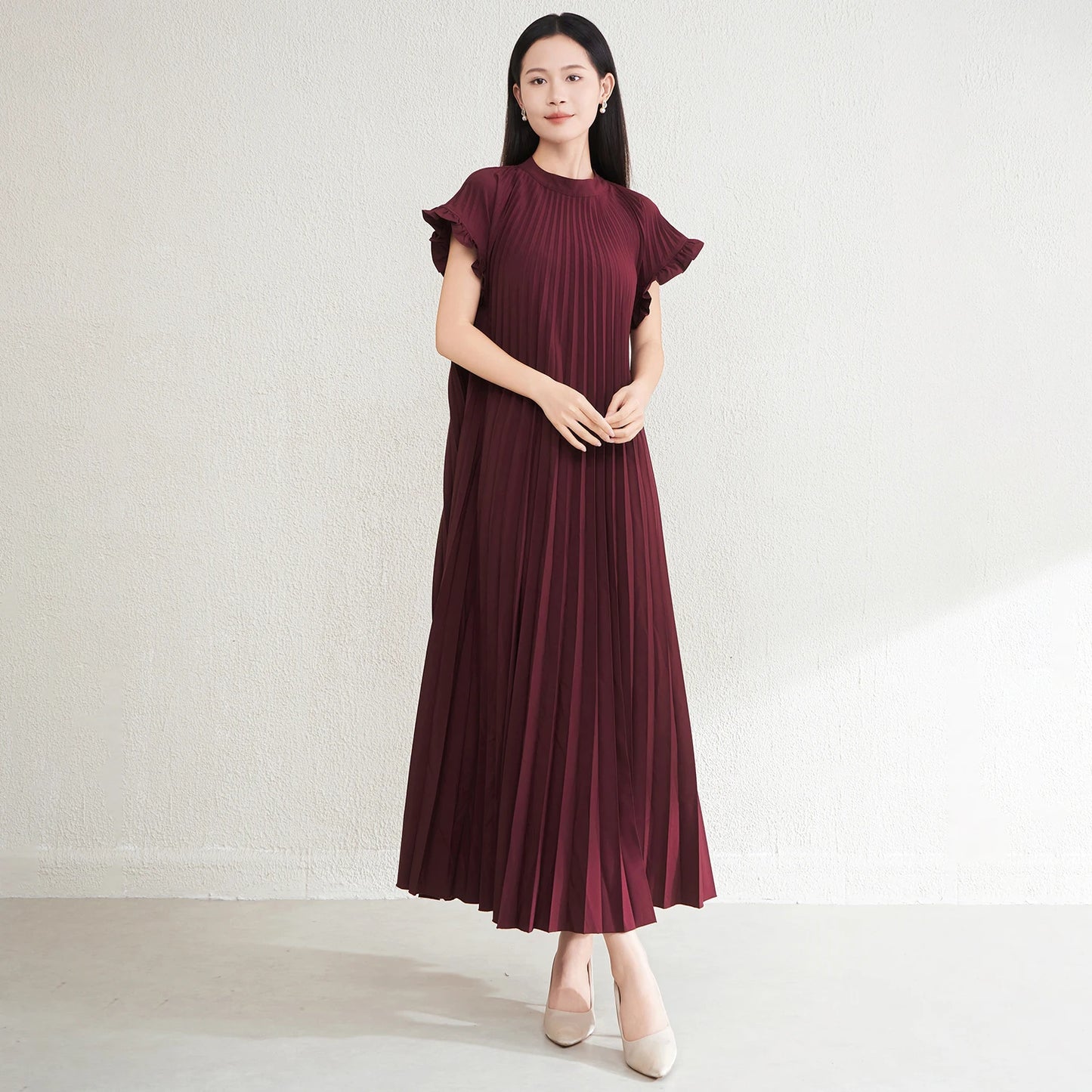 High Quality Pleated Dress Factory Direct Sales New Style Ruffle Short Sleeve Pleated Design Loose Elegant Midi Casual Dress
