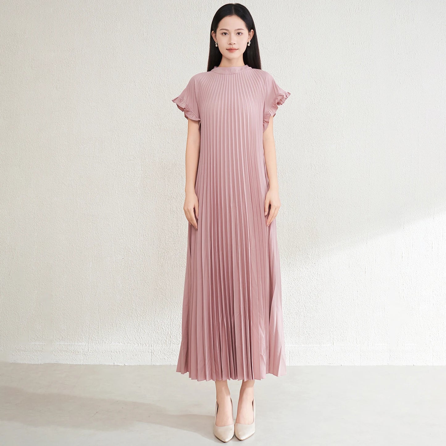 High Quality Pleated Dress Factory Direct Sales New Style Ruffle Short Sleeve Pleated Design Loose Elegant Midi Casual Dress