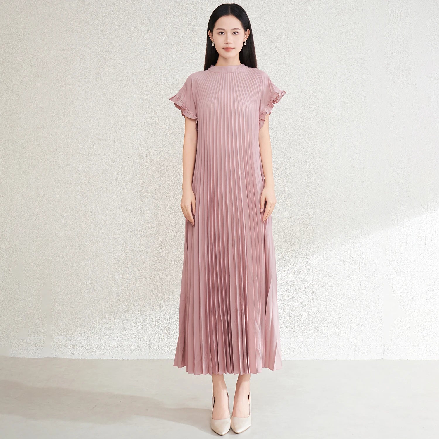 High Quality Pleated Dress Factory Direct Sales New Style Ruffle Short Sleeve Pleated Design Loose Elegant Midi Casual Dress