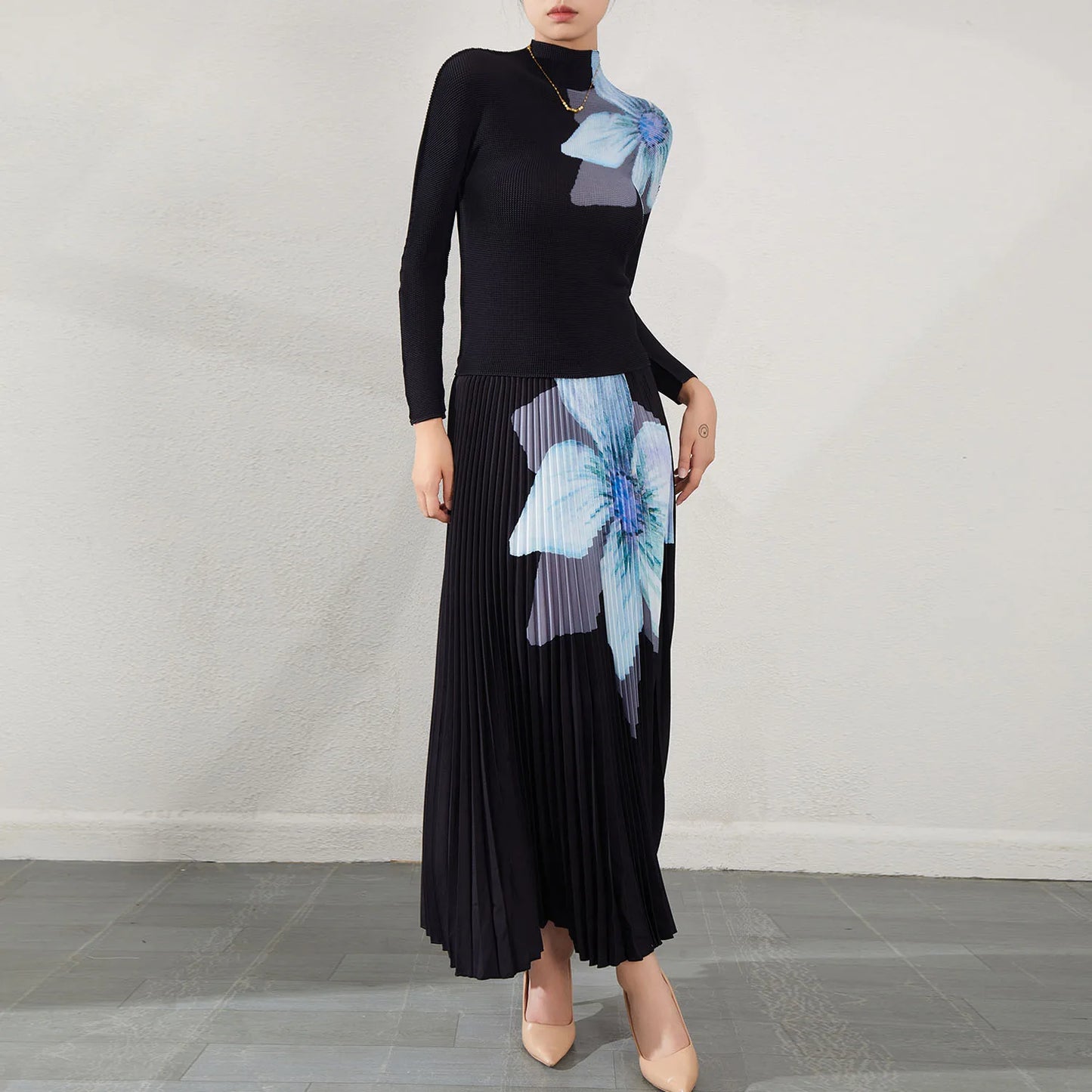 Middle Eastern Women'S Printed Pleated Co-Ord Set Long-Sleeve Top and Long Pleated Skirt Two-Piece Outfit Woven