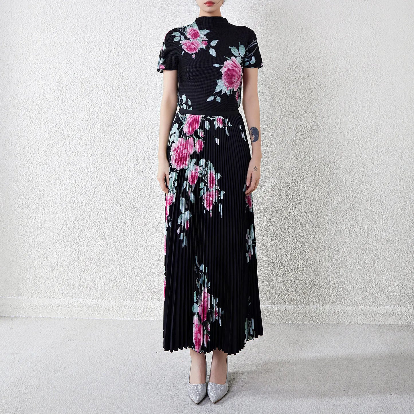Miyake Women'S Fashion Flower Set Short Sleeve Elastic Waist Flower Print Pleated Skirt Two-Piece Set