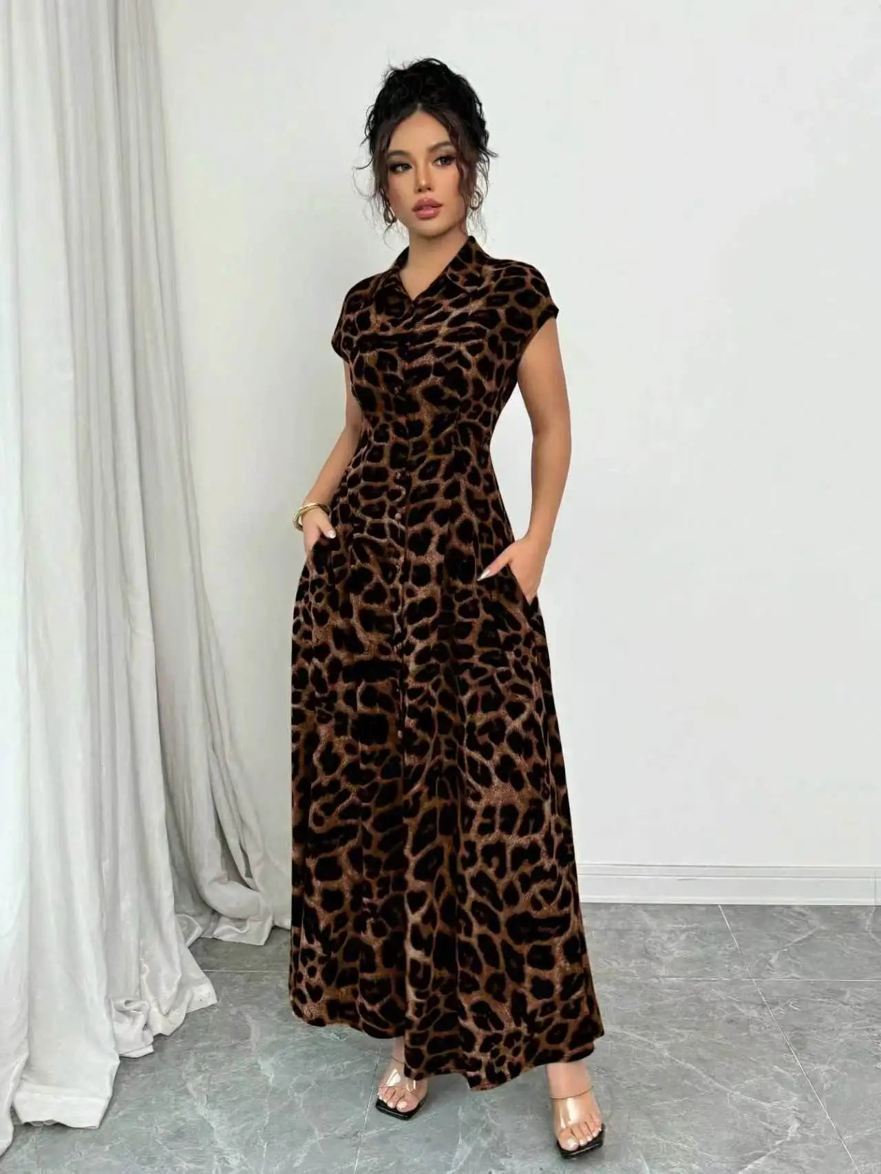 Elegant Leopard Print Lapel Short-Sleeve Waist-Cinched Button Dress