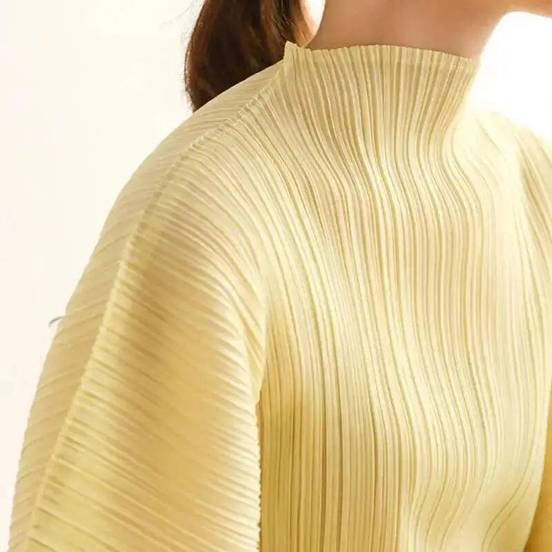 Pleated Half High-End High Collar Batwing Sleeve Women'S Dress