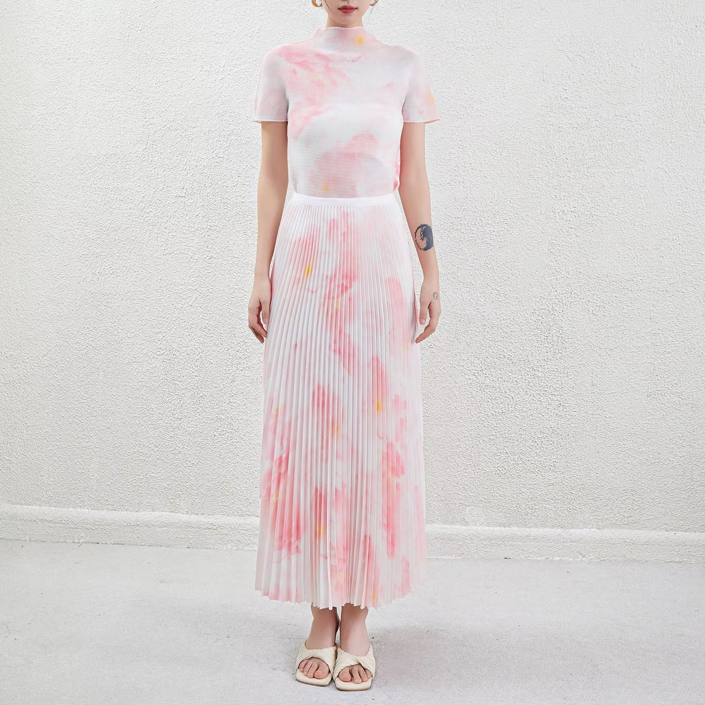 Summer Women'S Fashionable Printed Pleated Set Shirt Stretch Polyester Top Flower Printed Pleated Skirt Two-Piece Set
