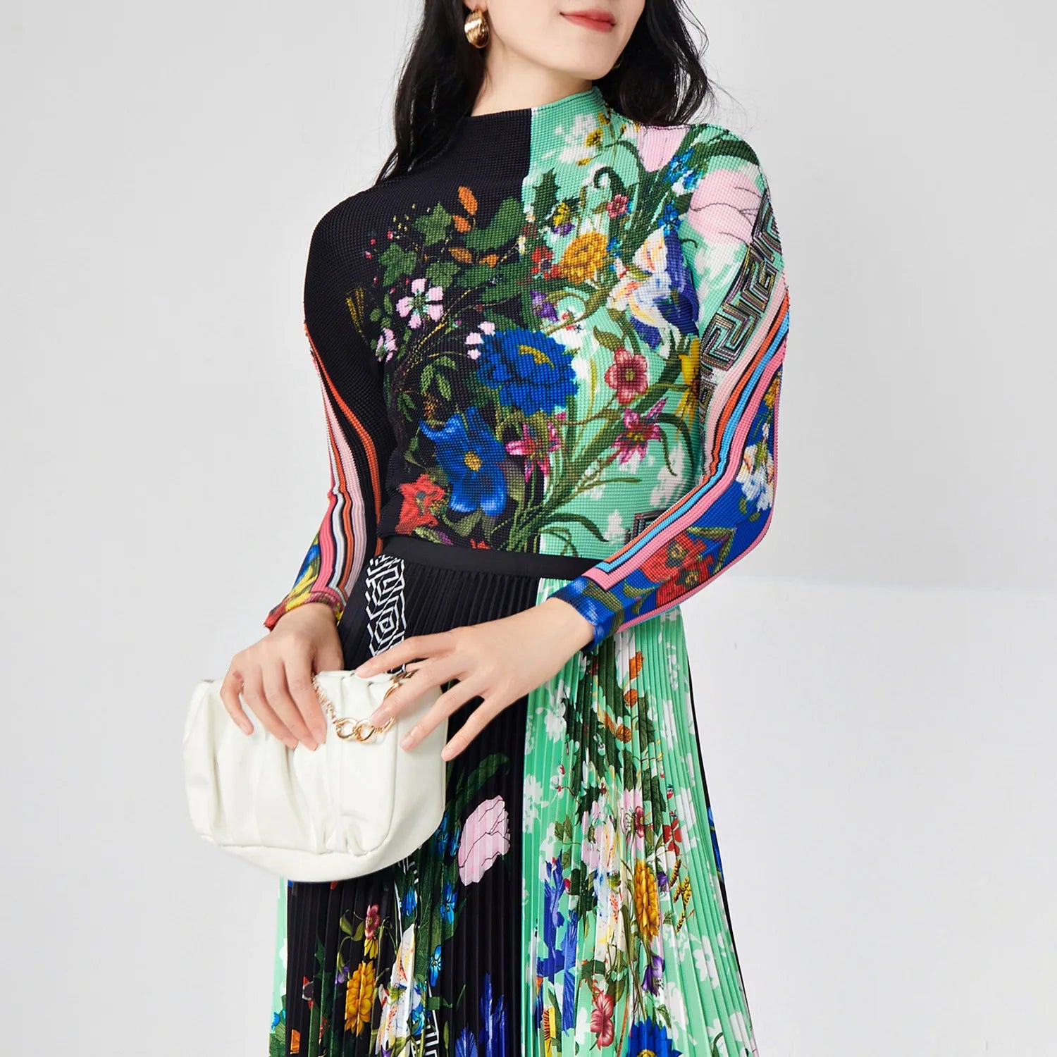 Women'S High Quality Elegant Loose Casual Style Two-Piece Set Summer Polyester Top and Midi Length Pleated Skirt